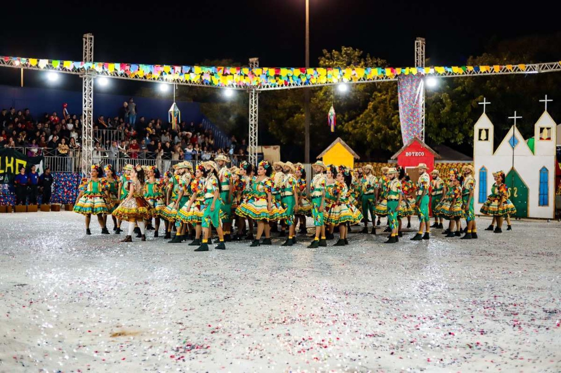 Paixão Cangaço, de Águas Lindas de Goiás. 