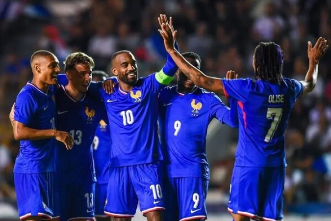 Jogadores da França comemoram vitória nos Jogos Olímpicos de Paris  -  (crédito: Foto: Divulgação/ Seleção Olímpica da França)