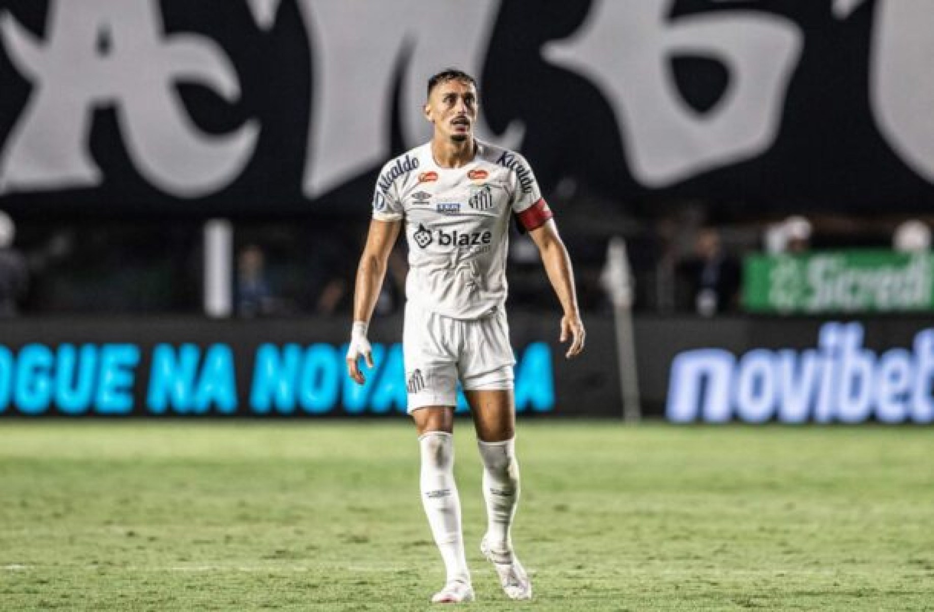 Diego Pituca projeta duelo do Santos contra o Sport: ‘Jogo de seis pontos’