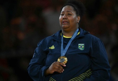 Com o ouro de Beatriz, o Brasil chega a sua sétima medalha em Paris (um ouro, três pratas e três bronzes)  -  (crédito: LUIS ROBAYO / AFP)