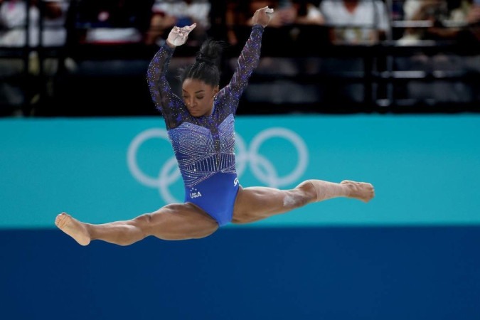 Simone Biles em ação na final individual geral: ouro em Paris-2024 três anos depois da depressão nos Jogos de Tóquio-2020 -  (crédito:  Abelardo Mendes Jr; @abelardomendesjr)