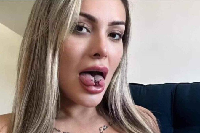 Andressa Urach sofre problema de higiene na recuperação de cirurgia na língua - (crédito: Reprodução/Instagram) Andressa Urach sofre problema de higiene na recuperação de cirurgia na língua - (crédito: Reprodução/Instagram)