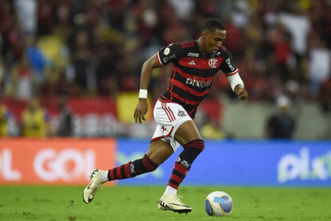 Lorran em ação pelo Flamengo  -  (crédito: Foto: Marcelo Cortes/CRF)