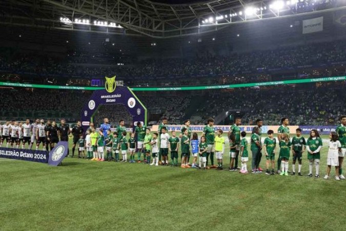 O time do Palmeiras em sua casa -  (crédito: (Foto: Cesar Greco/Palmeiras/by Canon))