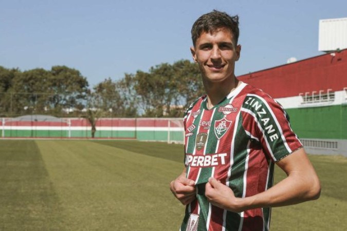 Facundo Bernal assinou contrato com o Fluminense até julho de 2028 -  (crédito: Foto: Marcelo Gonçalves/FFC)