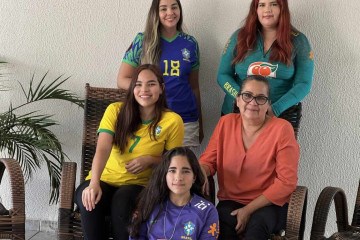 Verônica Jordão (de laranja, à direita), junto das irmãs de Gabi Portilho, Grazielle, Mariana, Geovana e Melissa -  (crédito: Khalil Santos/CB/D.A Press)