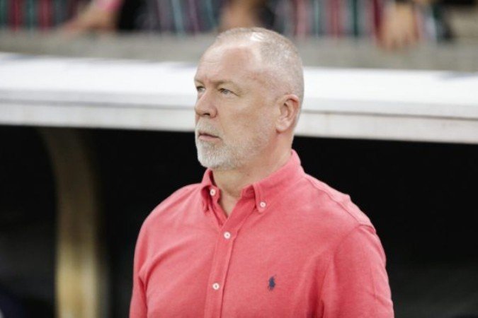 Mano Menezes tem conduzido o Fluminense a uma arrancada histórica no Brasileirão - (crédito: Foto: Lucas Merçon/Fluminense FC) Mano Menezes tem conduzido o Fluminense a uma arrancada histórica no Brasileirão - (crédito: Foto: Lucas Merçon/Fluminense FC)