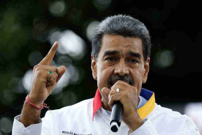 Maduro afirmou que rejeita "absolutamente que os Estados Unidos estejam tentando se tornar a autoridade eleitoral da Venezuela" -  (crédito: PEDRO RANCES MATTEY/AFP)