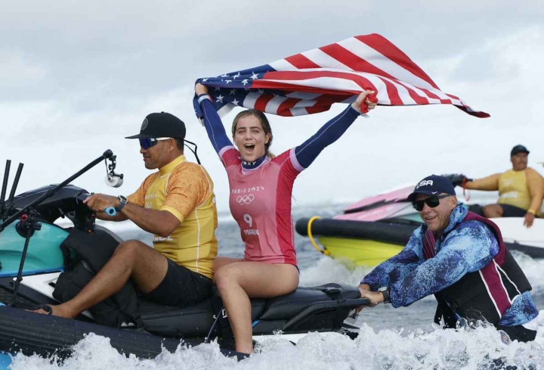 Quadro de medalhas: EUA superam China e conquistam o topo após vitória no surfe