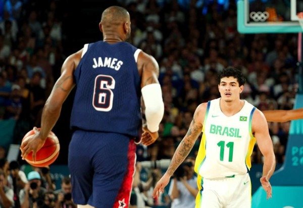 Abelardo Mendes Jr./CB/D.A Press