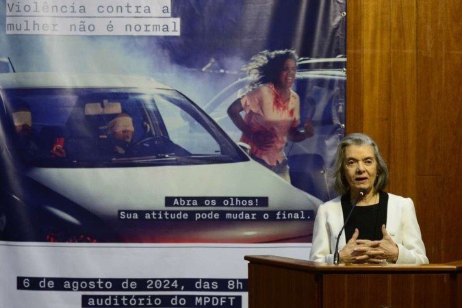  06/08/2024 Cr..dito: Marcelo Ferreira/CB/D.A Press. Brasil. Bras..lia - DF - MPDFT - Semin..rio Feminic..cio em debat. Prevenir e combater o feminic..dio no marco dos 18 anos da Lei Maria da Penha. Ministra Carmen Lucia.
    