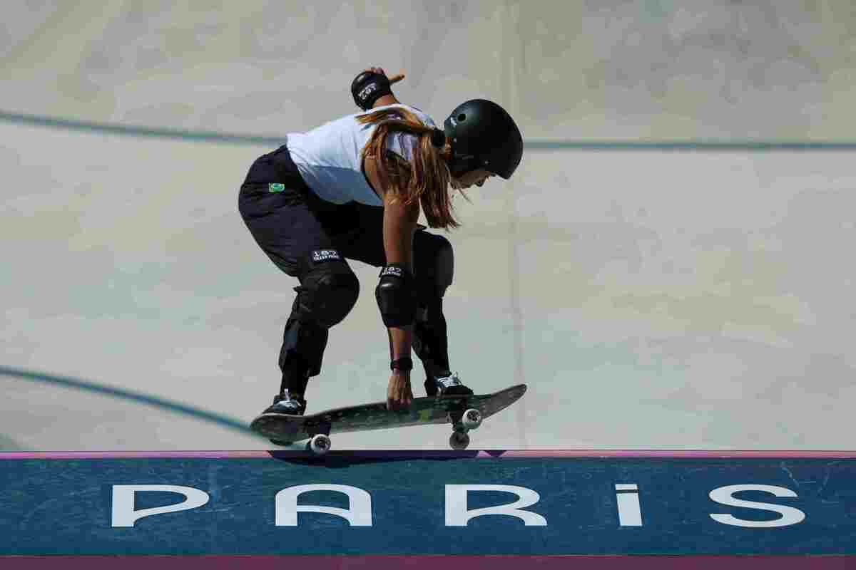 Dora Varella repete feito na estreia da modalidade em olimpíadas, em Tóquio-2020, e vai à mais uma final do skate park. -  (crédito: Abelardo Mendes Jr./ CB)