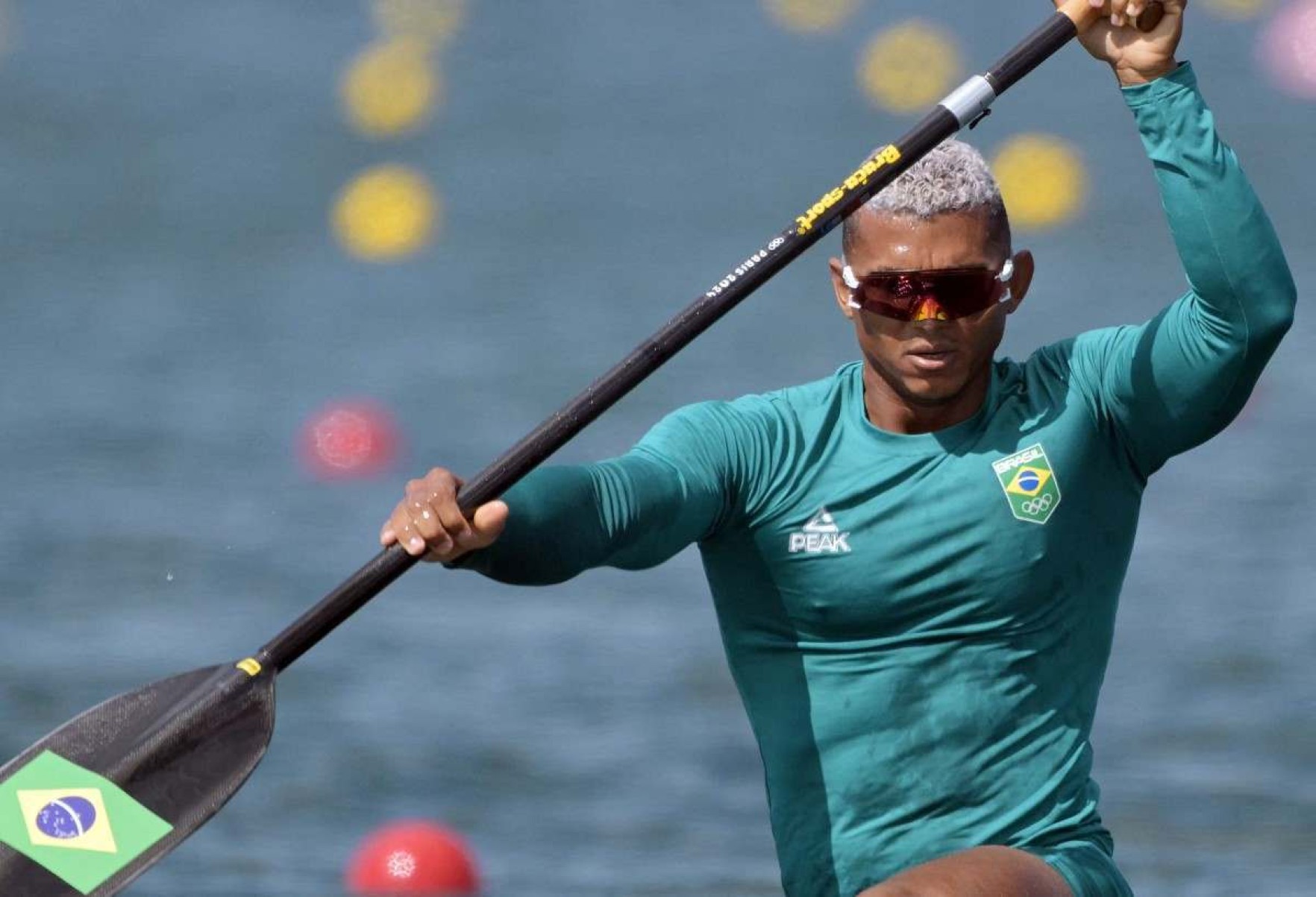 Isaquias Queiroz se classifica para semifinal da canoagem velocidade 1000m