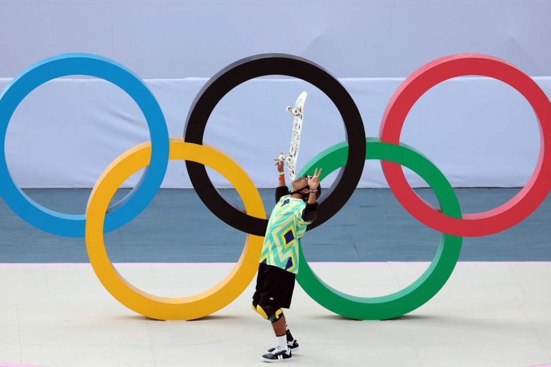 Augusto Akio conquistou o bronze para o Brasil nas Olimpíadas de Paris            