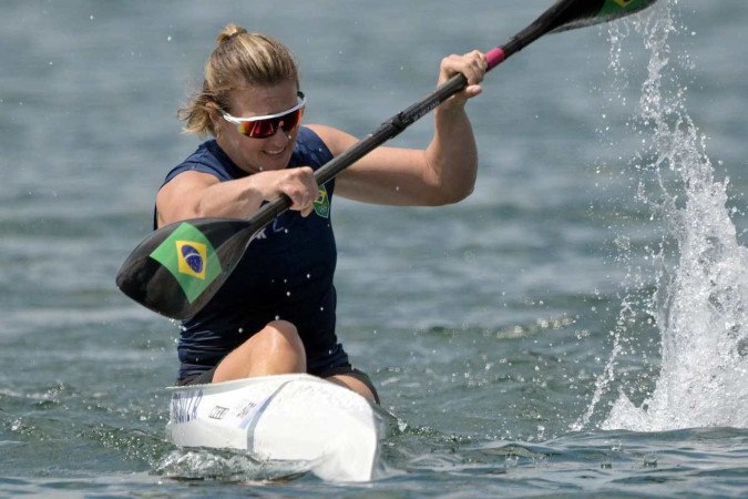 Ana Paula Vergutz cumpriu a prova em 1min56s09, cerca de quase cinco segundo a mais do que a primeira colocada na prova, a polonesa Dominika Putto -  (crédito: Bertrand GUAY / AFP)