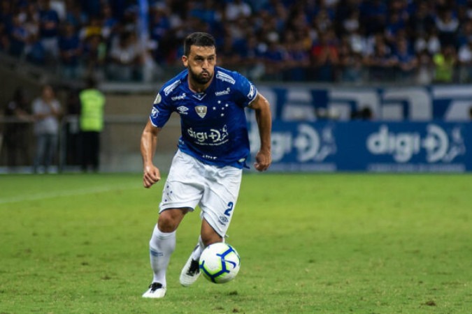 Edilson em ação pelo Cruzeiro  -  (crédito: Foto: Bruno Haddad/Cruzeiro)