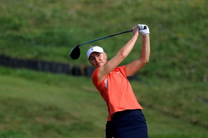 Charley Hull  teme ser prejudicada por não poder fumar  -  (crédito: Foto: EMMANUEL DUNAND/AFP via Getty Images)