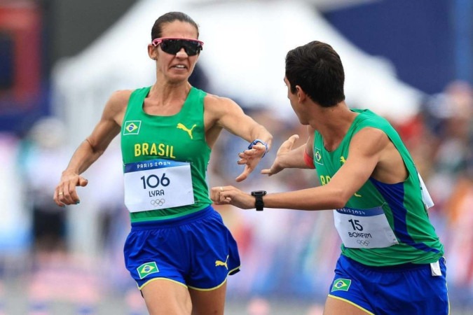 Caio Bonfim e Viviane Lyra terminaram revezamento na sétima posição e encerram participação nos Jogos de Paris-2024 -  (crédito: Wagner Carmo/COB)