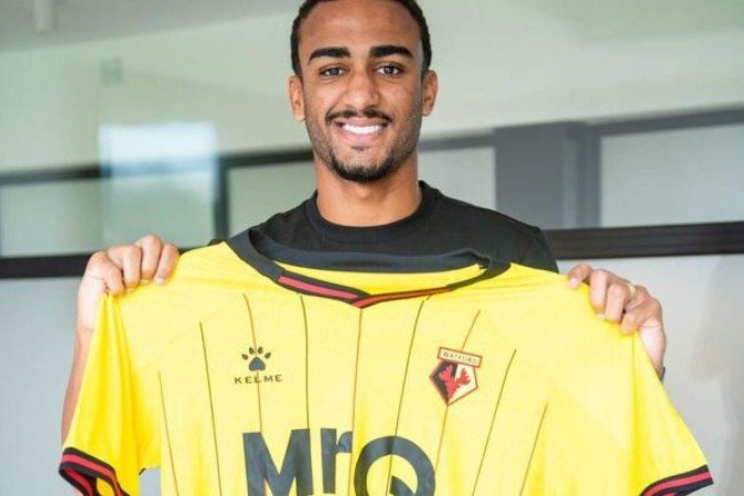 Kayky assina contrato até 2029, mas pode acabar sendo emprestado pelo clube inglês -  (crédito: Foto: Divulgação/Watford)