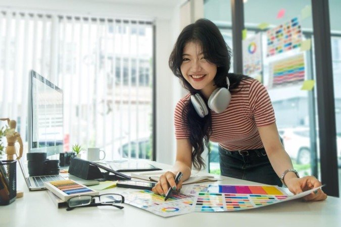 É possível unir trabalho e arte em algumas profissões (Imagem: Images Products | Shutterstock) -  (crédito: EdiCase)