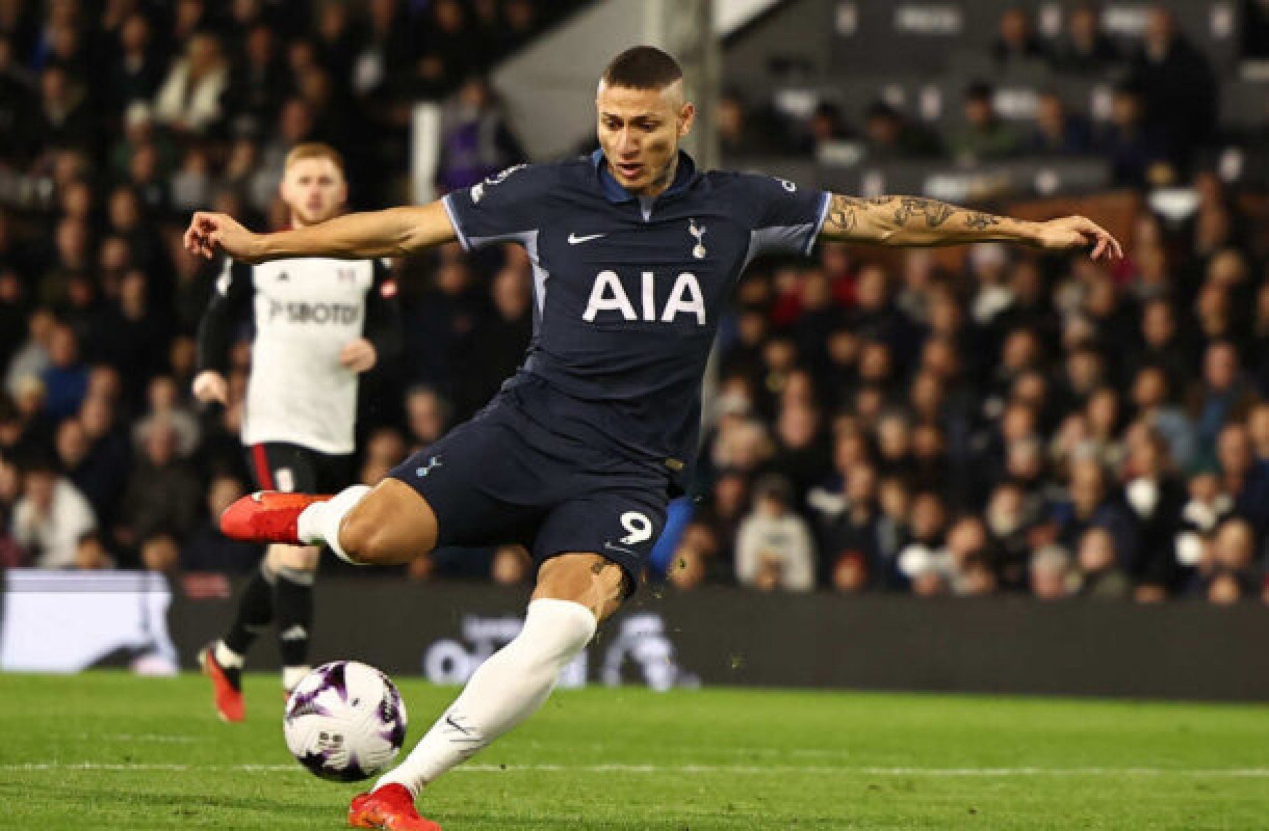 Apesar do interesse do Al-Ahli, Richarlison quer ficar no Tottenham