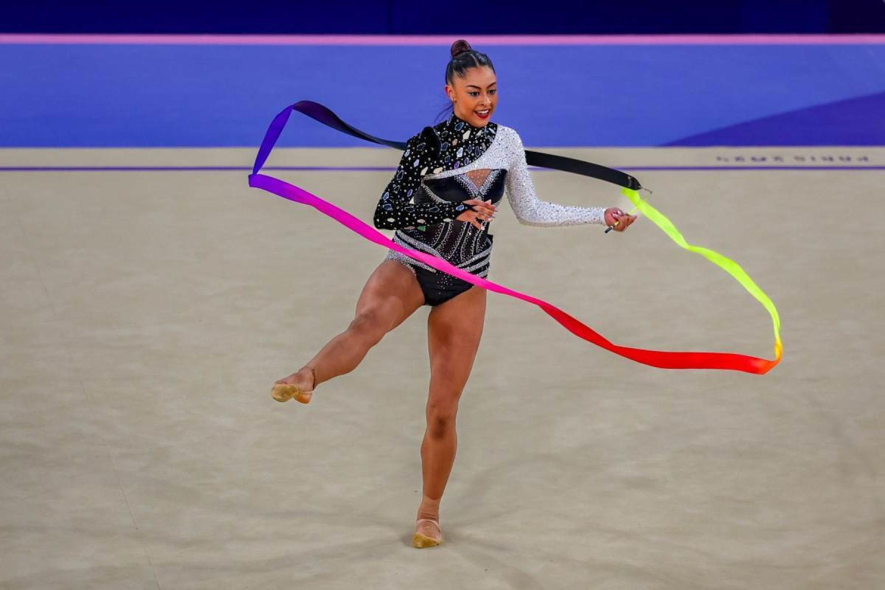 Barbara Domingos na final individual geral da ginástica rítmica dos Jogos Olímpicos Paris 2024    