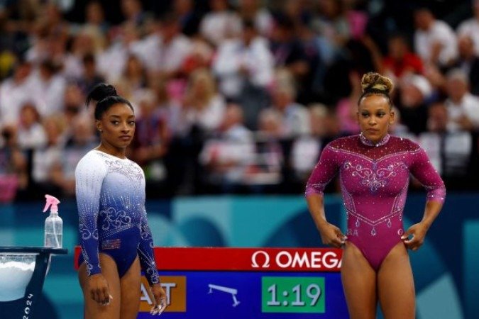 Biles e Rebeca são as ginastas de maior destaque da atualidade - (crédito: Foto: AFP via Getty Images) Biles e Rebeca são as ginastas de maior destaque da atualidade - (crédito: Foto: AFP via Getty Images)