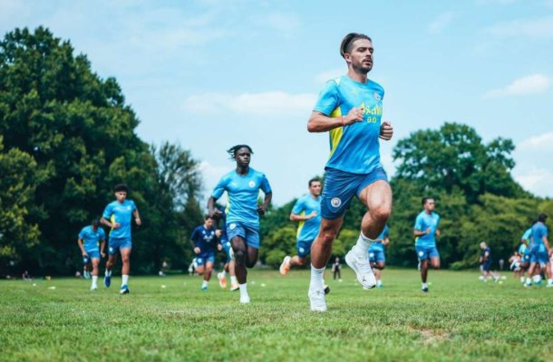 City x Manchester United: escalações, arbitragem e onde assistir