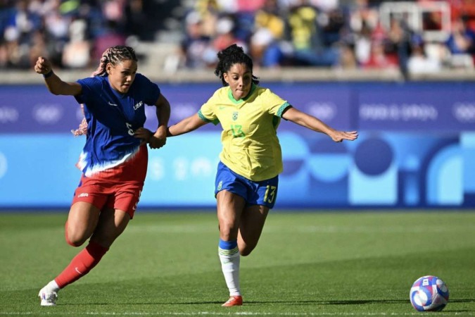 Partida entre Brasil e Estados Unidos em busca do ouro olímpico             -  (crédito: Luis ROBAYO / AFP)