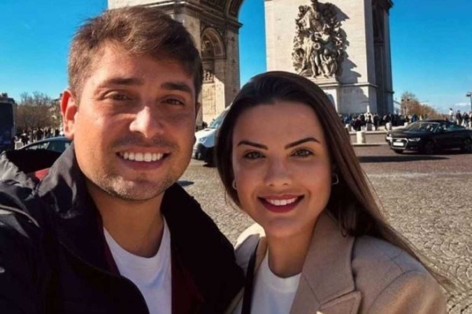 Piloto Danilo Santos Romano e Thalita Valente -  (crédito: Arquivo pessoal)