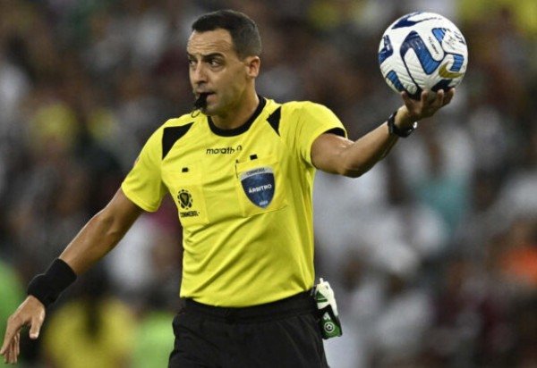 MAURO PIMENTEL/AFP via Getty Images