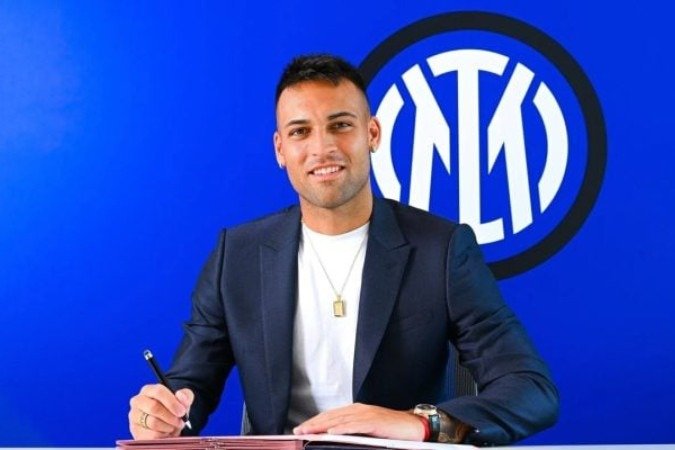 Capitão e principal jogador da equipe renova contrato com a Inter -  (crédito: Foto: Divulgação / Inter)