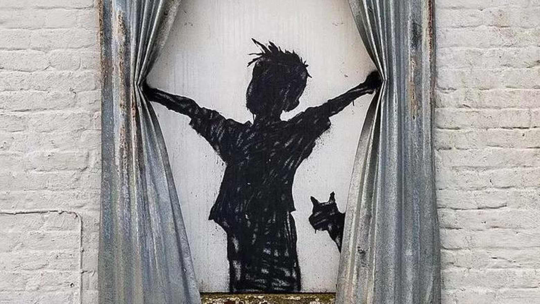 O que se sabe sobre Banksy, artista que faz nas ruas obras de arte que custam milhões