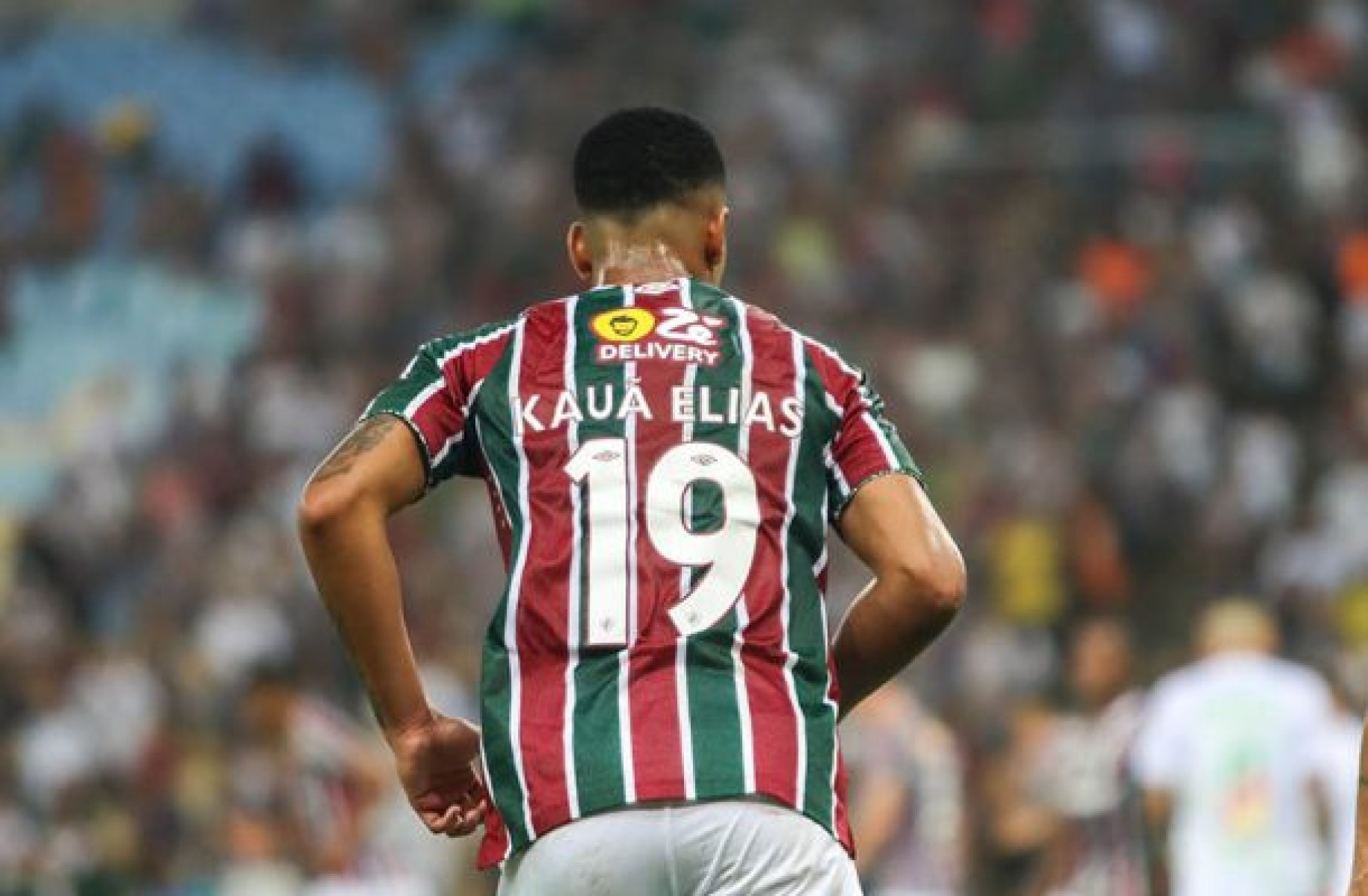 Kauã Elias comenta titularidade no Fluminense e relembra afastamento