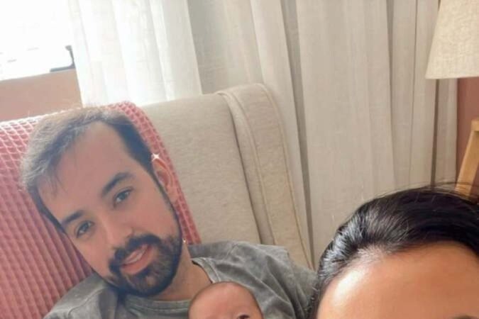 Matheus, 
Ísis e Rayssa. 
O Dia dos pais 
foi vivido com 
os três juntinhos 