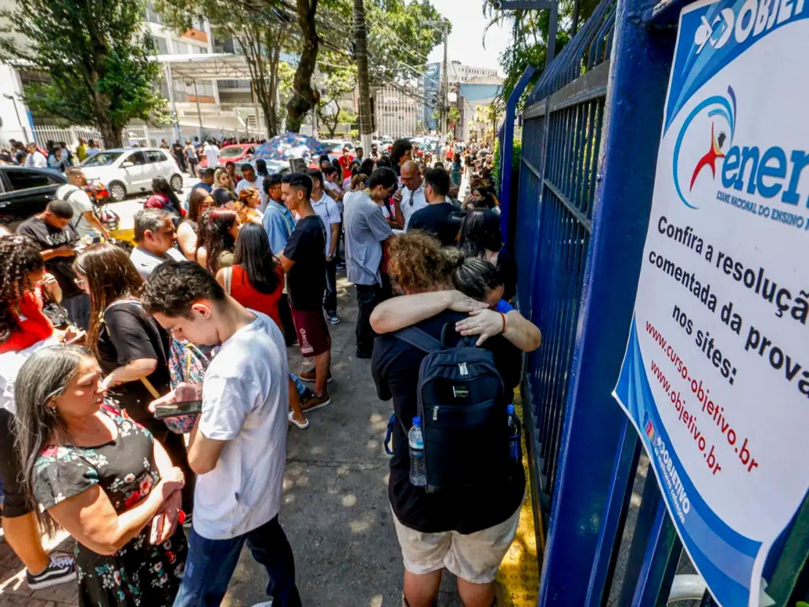 Altas mensalidades freiam a formação de médicos no Brasil! -  (crédito: DINO)