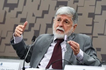 Segundo o assessor especial da Presidência para assuntos internacionais, Celso Amorim, o governo Lula não terá como reconhecer a vitória de Maduro sem as atas, mas não deve cortar relações com Venezuela     -  (crédito: Roque de Sá/Agência Senado)