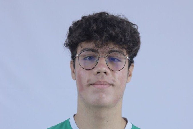 Henrique Tavares, 17 anos, vai fazer o PAS 2