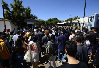  18/08/2024 Crédito: Marcelo Ferreira/CB/D.A Press. Brasil. Brasília - DF -  Concurso Nacional Unificado CNU , local das provas UniCeub. Abertura dos portões as 13:00 horas. -  (crédito:  Marcelo Ferreira/CB/D.A Press)