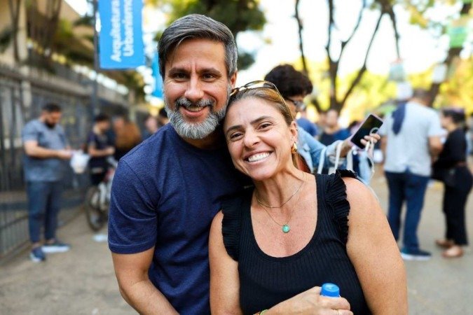 Camila e Gustavo são engenheiros e declararam que suas vidas mudariam caso conquistassem as vagas do bloco 2 