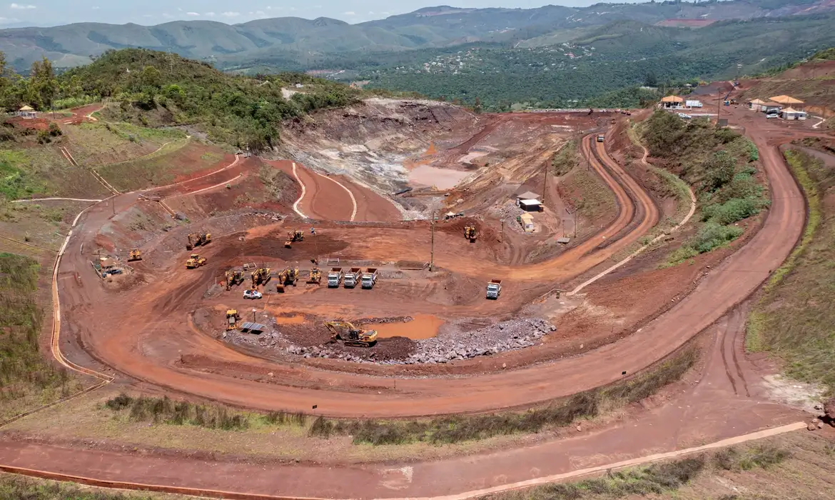 Vítima crê que ninguém volta à área evacuada por Vale: "zona fantasma" -  (crédito: EBC)