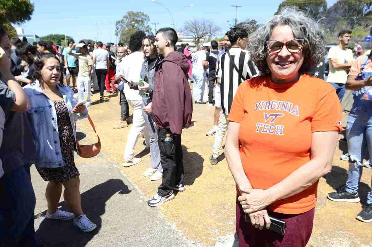 Saída dos candidatos da CNU para almoço