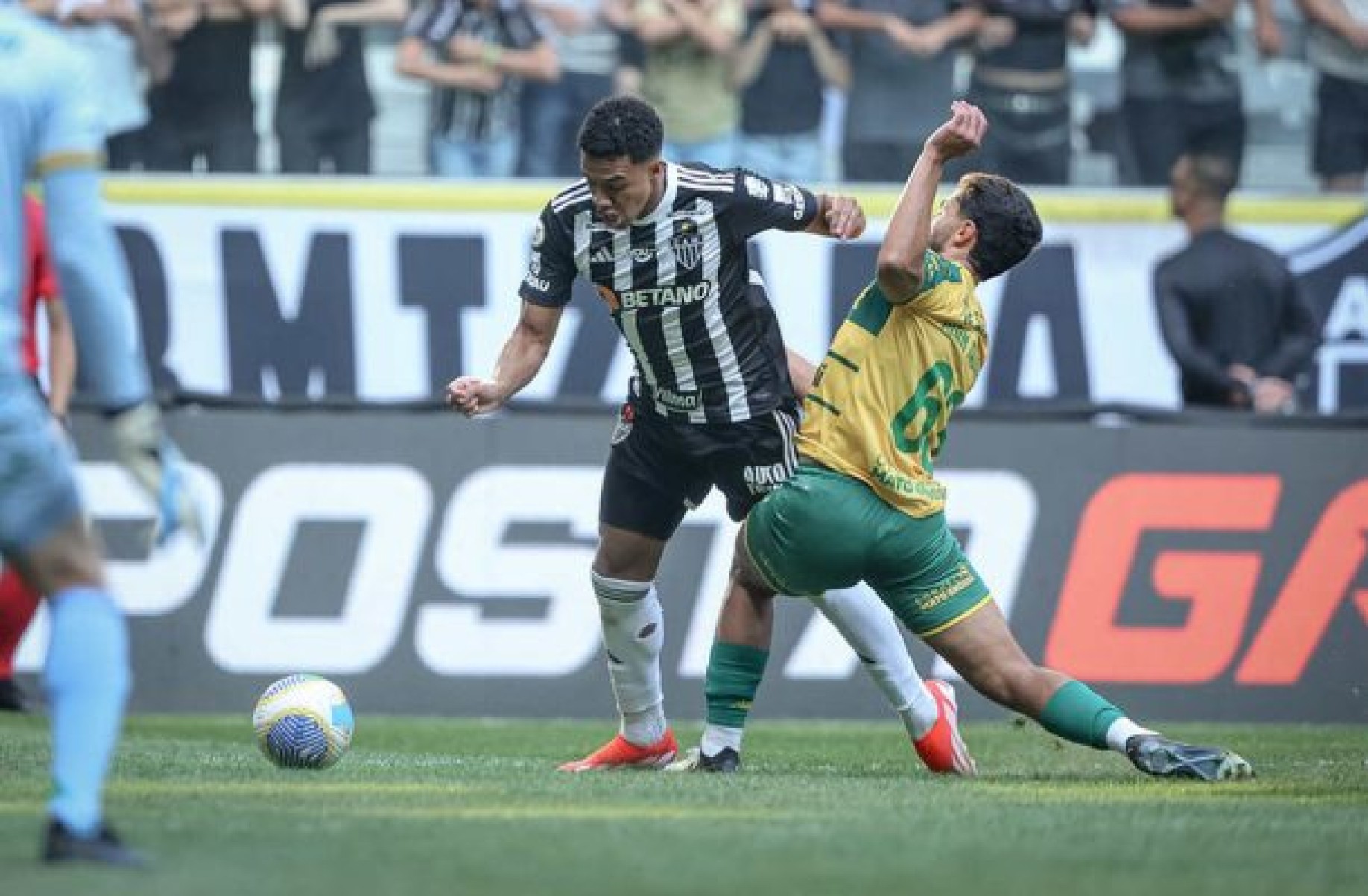 Paulinho fez fortes críticas ao gramado da Arena MRV  -  (crédito: Foto: Pedro Souza / Atlético)