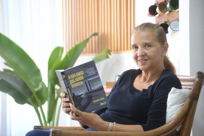 Antonia Samir partiu da própria ancestralidade para escrever o livro -  (crédito: Fotos: Ed Alves/CB/D.A Press)