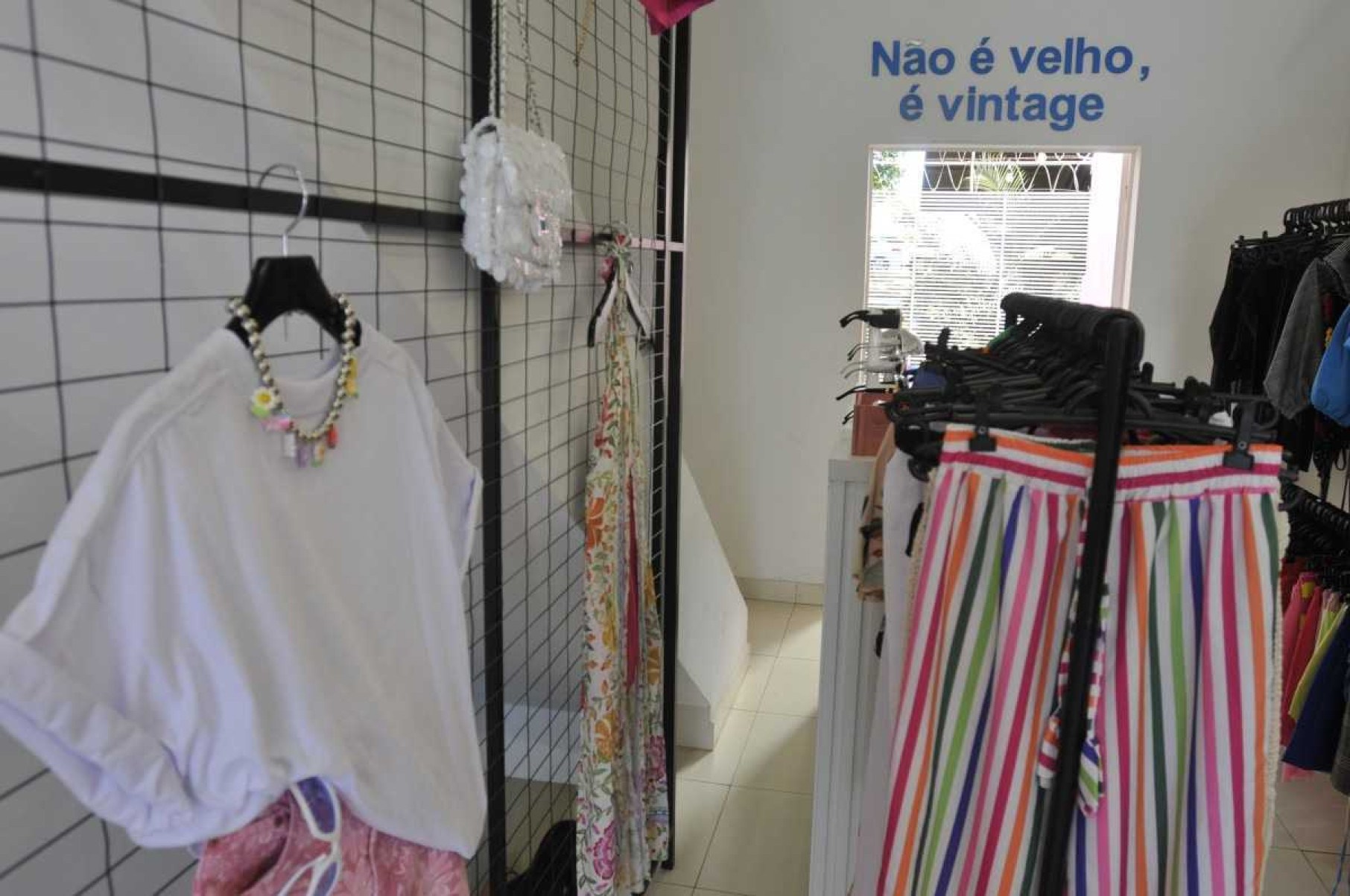 O Brechó B ao Quadrado, na Asa Sul, tem como foco roupas femininas dos mais variados estilos