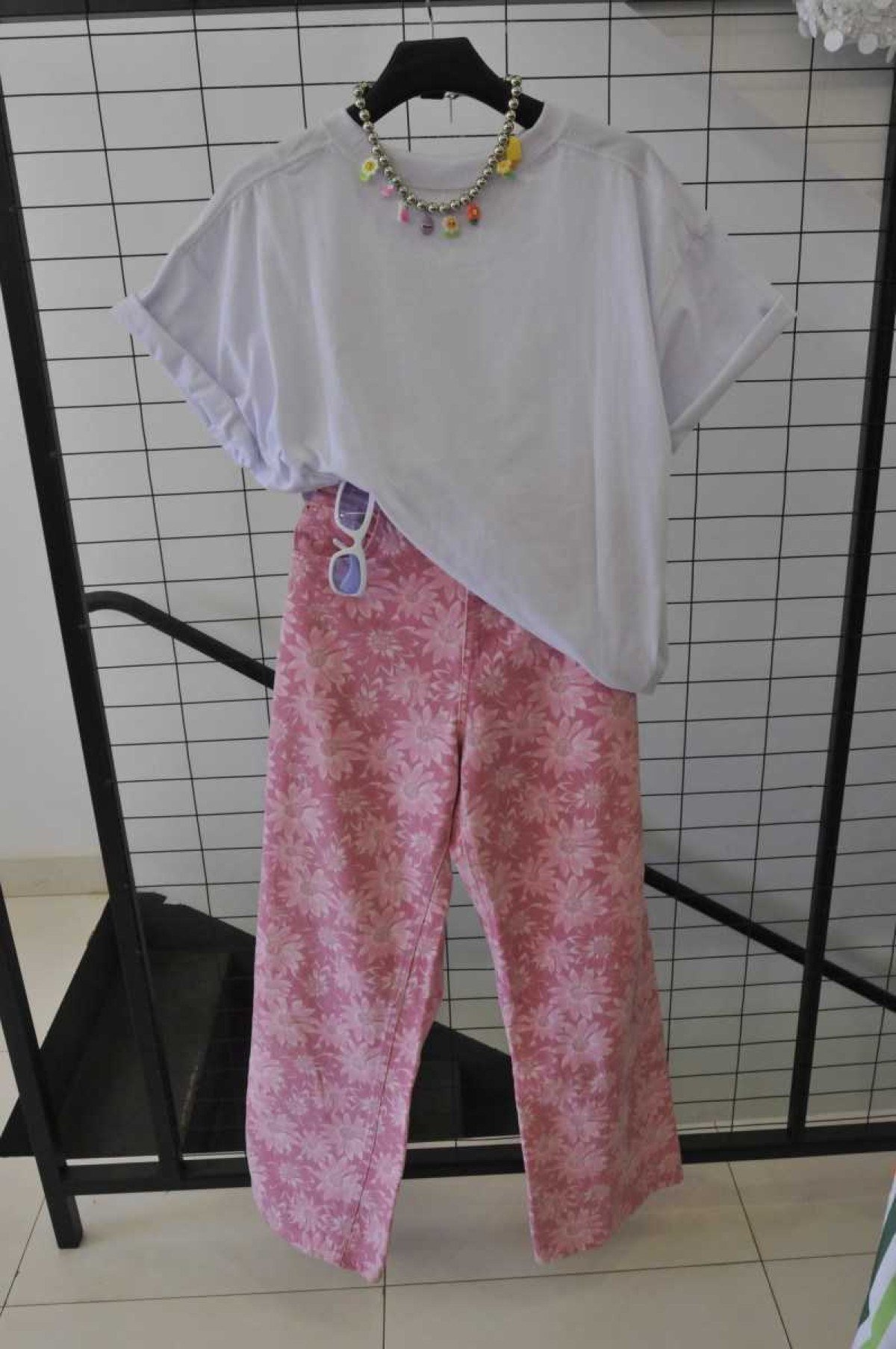  19/08/2024. Crédito: Minervino Júnior/CB/D.A Press. Brasil.  Brasilia - DF. Brechó B ao Quadrado na Asa Sul. 