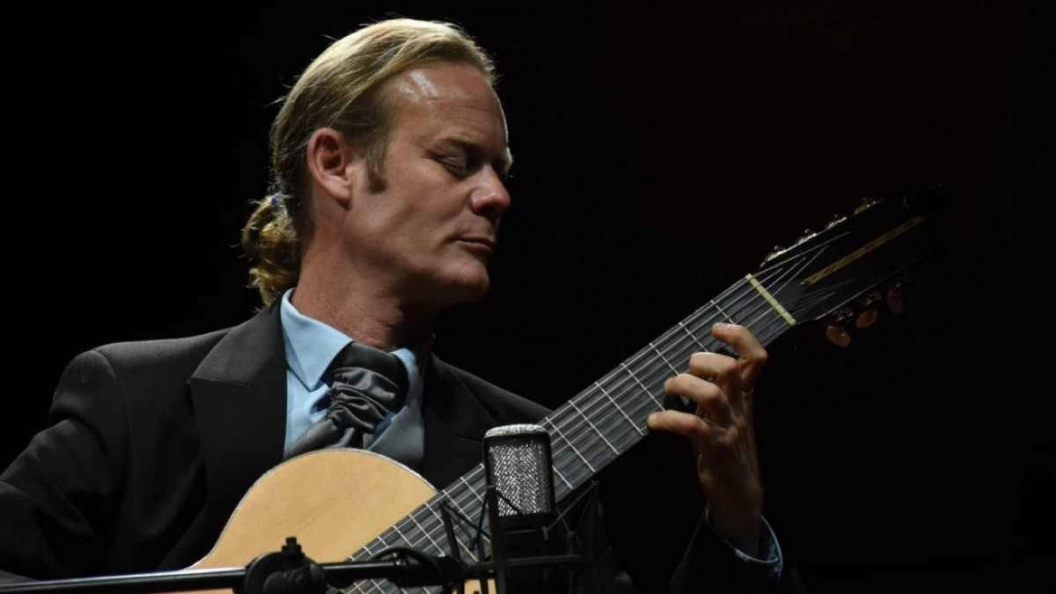 Conexão Uruguai-Brasil traz show de Antonio Sanguinetti ao Infinu