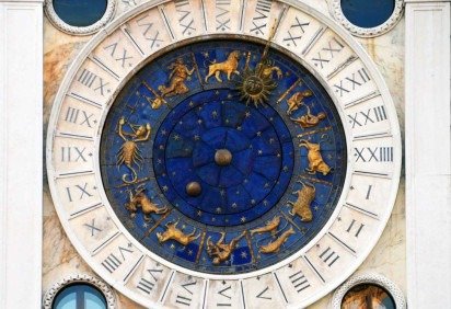 Data estelar: Lua cresce em Libra.

A desinformação só funciona porque nossa humanidade está de prontidão para reagir visceralmente a tudo que pareça confirmar sua desconfiança, e por pura preguiça de investigar minimamente as notícias que consome, prefere tomar partido por tudo que incentivar a divisão, o confronto, a discórdia e a visão de que o mundo vai de mal a pior. -  (crédito: Sarah Lötscher/Pixabay)