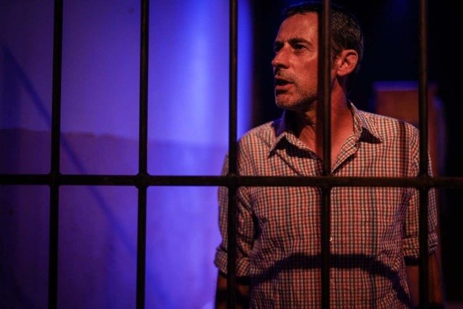 Peça No limite da dor trata das memórias de sobreviventes da ditadura portuguesa