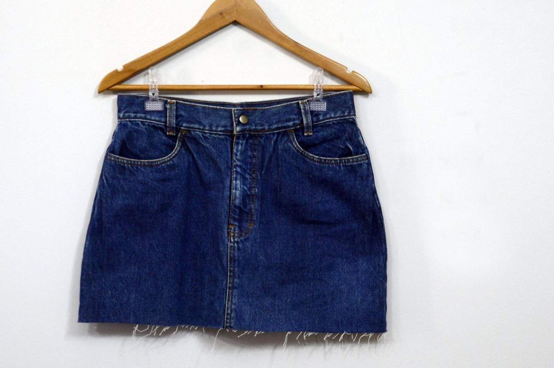 Brechó To Face  Saia jeans curta - R$ 60,00